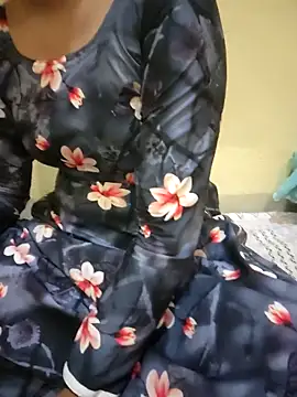 Snapshot of Seema_yadav01 chatting on 05.06.26 Seema yadav01 online show from 05.06.26