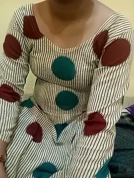 Snapshot of Seema_yadav01 chatting on 05.12.26 Seema yadav01 online show from 05.12.26
