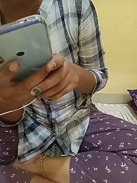 Snapshot of Seema_yadav01 chatting on 05.28.26 Seema yadav01 online show from 05.28.26