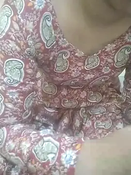 Snapshot of Seema_yadav01 chatting on 06.12.26 Seema yadav01 online show from 06.12.26
