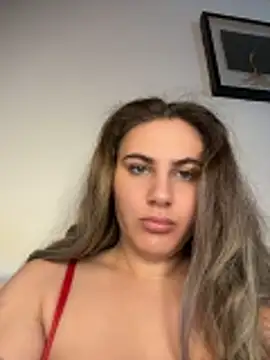 Snapshot of SensualQueenX chatting on 05.28.26 SensualQueenX online show from 05.28.26