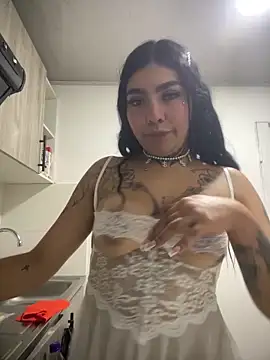 Snapshot of shanell_bdsm chatting on 05.21.26 shanell bdsm online show from 05.21.26
