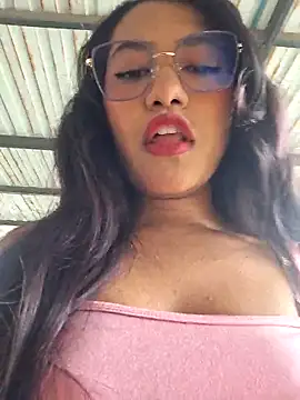 Hot Sophy  online show from 05.12.26