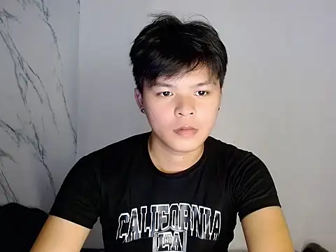 yourhotasiandoms online show from 08.05.26