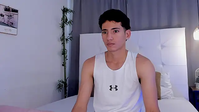 Snapshot of Alejo-and-Thiago chatting on 05.27.26 Alejo-and-Thiago online show from 05.27.26