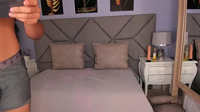 Snapshot of Taylor_gray7 chatting on 05.19.26 Taylor gray7 online show from 05.19.26