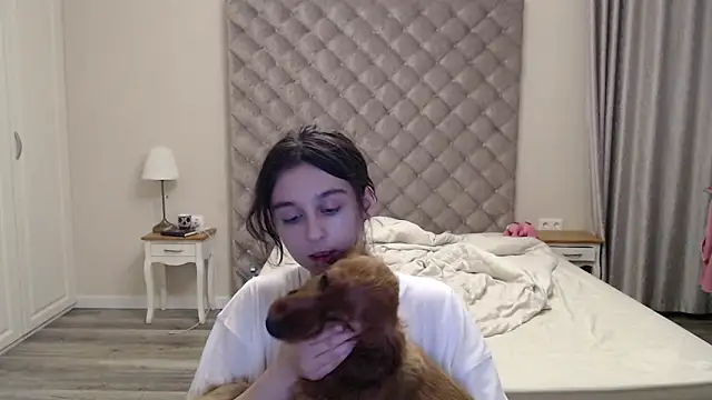cute lilia online show from 05.26.26