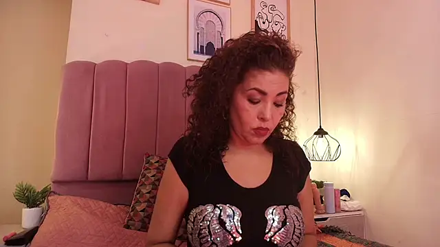 Snapshot of Rouse_murat chatting on 05.30.26 Rouse murat online show from 05.30.26