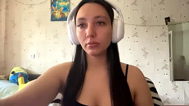 Snapshot of SheeringGape chatting on 05.30.26 SheeringGape online show from 05.30.26