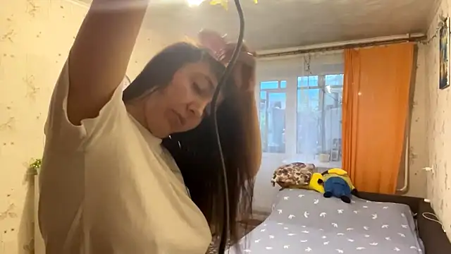 SheeringGape online show from 07.09.26