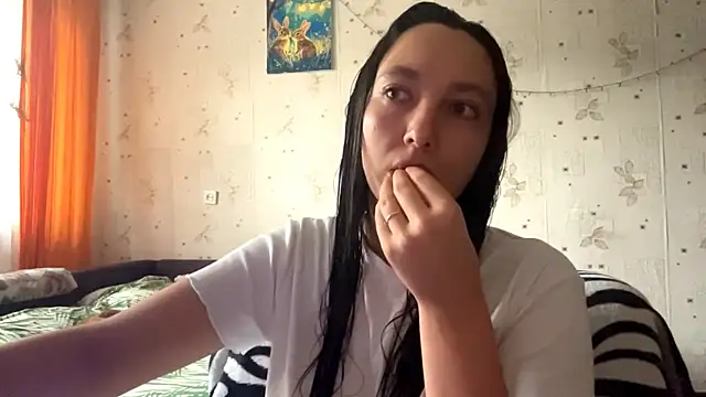 SheeringGape online show from 07.12.26