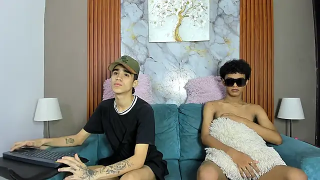 GOLDEN 2026 online show from 05.05.26