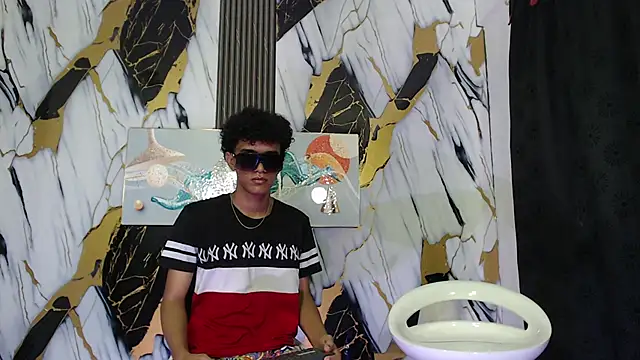 GOLDEN 2026 online show from 05.06.26