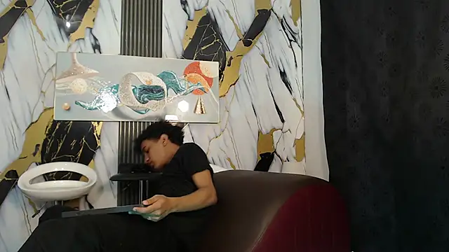 GOLDEN 2026 online show from 05.25.26