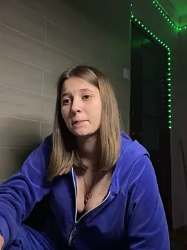 Snapshot of Blossom_Emily chatting on 05.16.26 Blossom Emily online show from 05.16.26