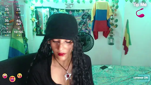 Snapshot of bastethott chatting on 05.15.26 bastethott online show from 05.15.26
