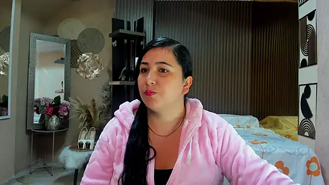 BBWLuxuryMuse online show from 05.06.26