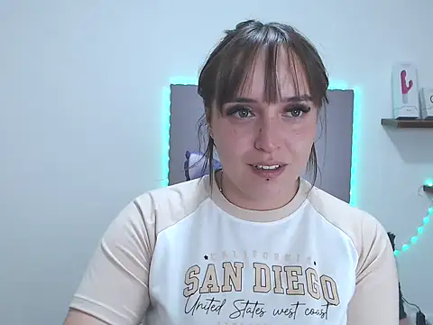 Snapshot of anyela_bubble18 chatting on 05.06.26 anyela bubble18 online show from 05.06.26