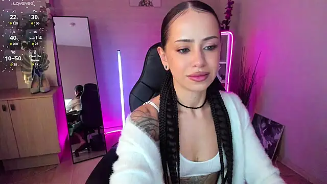 Monica brilliant online show from 05.22.26