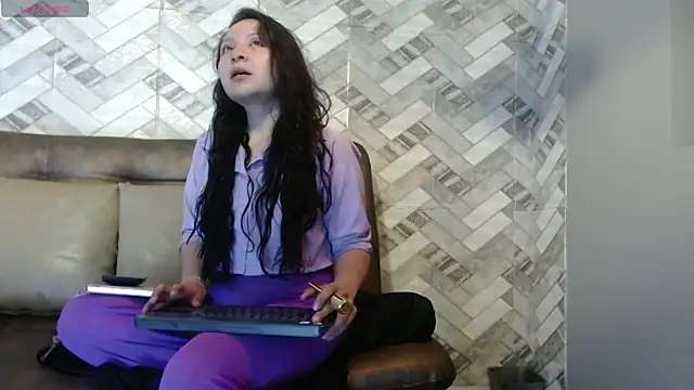 Snapshot of koko15_ chatting on 05.23.26 koko15 online show from 05.23.26