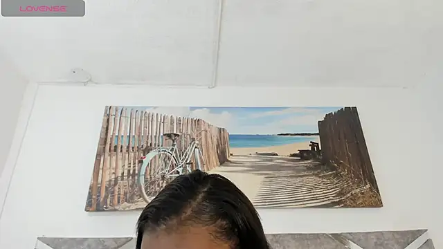 Snapshot of Alisson-Noa chatting on 05.28.26 Alisson-Noa online show from 05.28.26