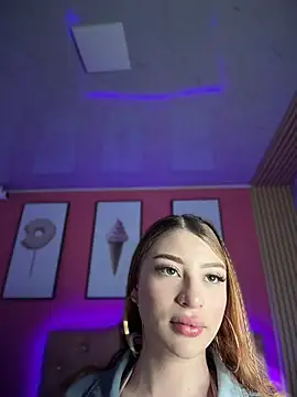 Snapshot of Jessy_Queen chatting on 05.12.26 Jessy Queen online show from 05.12.26