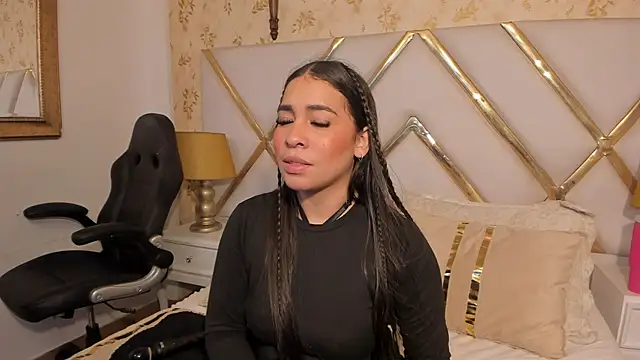 SussyFoxxx online show from 05.13.26