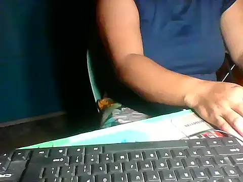 MommyKaye30 online show from 05.27.26