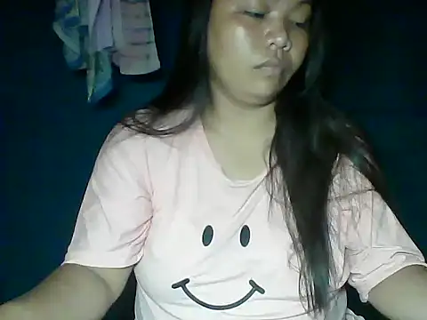 Snapshot of MommyKaye30 chatting on 06.08.26 MommyKaye30 online show from 06.08.26