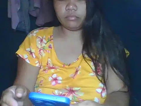 Snapshot of MommyKaye30 chatting on 06.12.26 MommyKaye30 online show from 06.12.26
