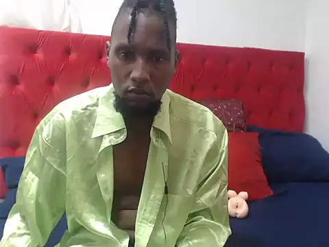 Snapshot of LabetoXXX chatting on 05.24.26 LabetoXXX online show from 05.24.26