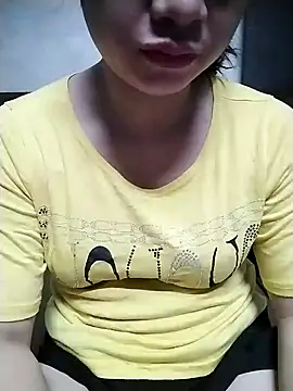 Snapshot of Girl_lovebaby chatting on 05.11.26 Girl lovebaby online show from 05.11.26