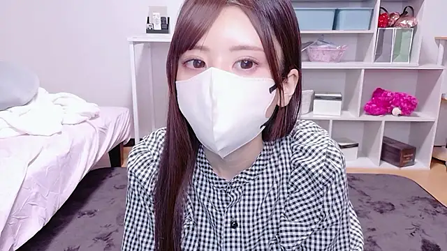 Snapshot of hina_mochi chatting on 05.20.26 hina mochi online show from 05.20.26