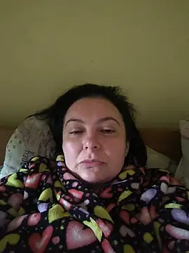 Snapshot of EmmaEmmy40 chatting on 05.10.26 EmmaEmmy40 online show from 05.10.26