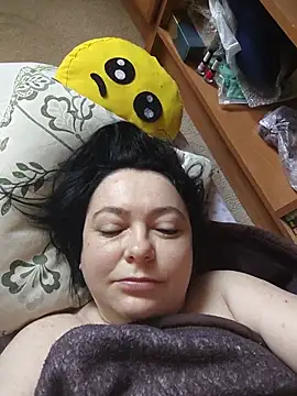 EmmaEmmy40 online show from 06.25.26