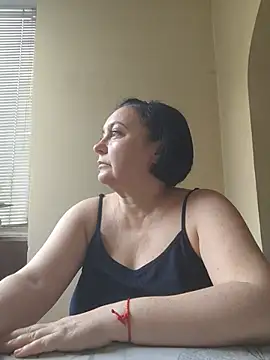 EmmaEmmy40 online show from 07.02.26