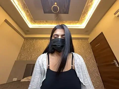 Snapshot of Miss_Heer chatting on 05.23.26 Miss Heer online show from 05.23.26