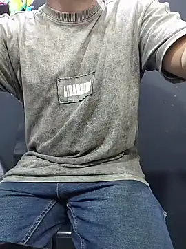 AndresvargasQ123 online show from 07.17.26