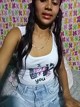 Snapshot of vanecitasexi chatting on 07.15.26 vanecitasexi online show from 07.15.26