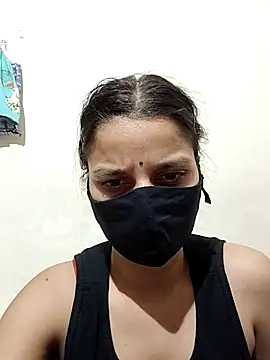 Snapshot of kiran-baby chatting on 05.08.26 kiran-baby online show from 05.08.26