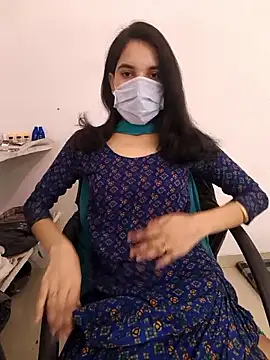 Snapshot of zoya_baby_ chatting on 05.23.26 zoya baby online show from 05.23.26