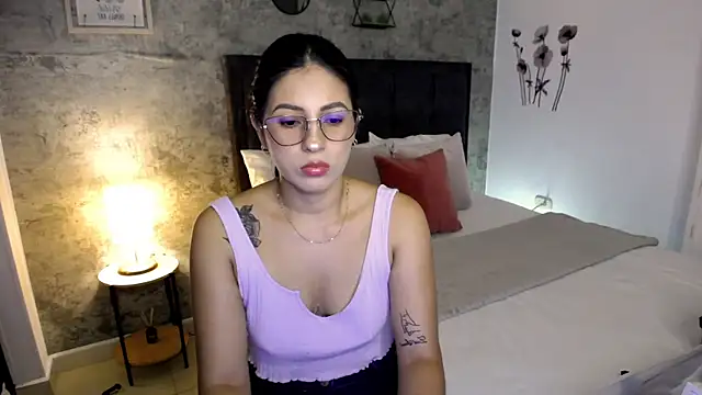 Snapshot of isa_cruzx chatting on 05.12.26 isa cruzx online show from 05.12.26