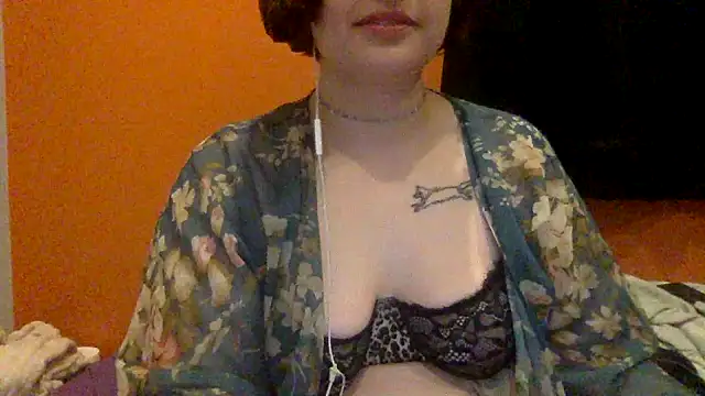 moniqueisalovergirl online show from 05.08.26