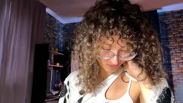 CurlyWinx online show from 05.27.26