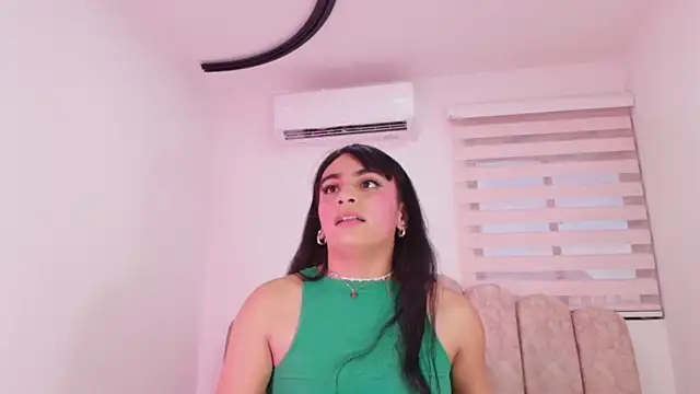 Malaia thompson  online show from 05.24.26