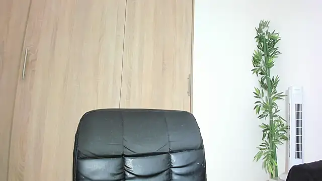 keily milk online show from 05.16.26