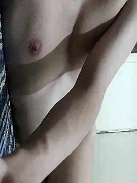 Snapshot of hyd_bottom_siss chatting on 05.27.26 hyd bottom siss online show from 05.27.26