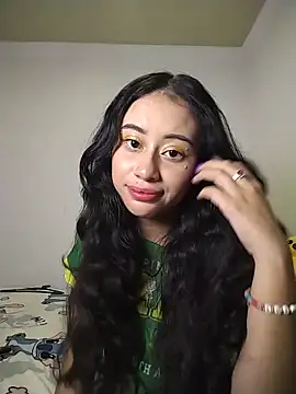 Snapshot of L0lita_Emi12 chatting on 05.30.26 L0lita Emi12 online show from 05.30.26