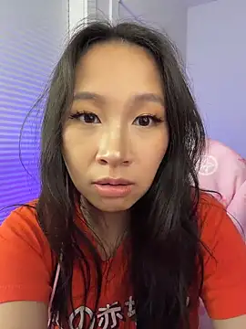 Snapshot of petiteTai chatting on 05.12.26 petiteTai online show from 05.12.26