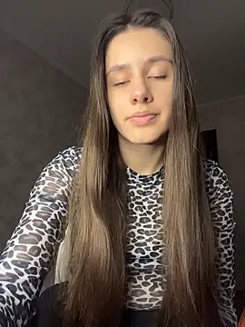 Selena Mur  online show from 05.20.26